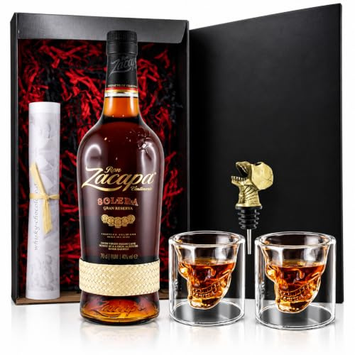 Zacapa Centenario Solera Rum mit Ausgießer & 2 Totenkopfgläser Geschenk | Geschenkset Zacapa 0,7L Gran Reserva in edler Geschenkbox Totenkopf Ausgießer & Totenkopfgläser Genießerset Männergeschenke
