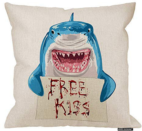 HGOD Designs Hai-Kissenbezug, lustiges Tier, blauer Hai hält blutfreies Kusszeichen, Baumwolle, Leinen, Polyester, Dekoration, Sofa, Schreibtisch, Stuhl, Schlafzimmer, 40,6 x cm 18x18 Inch A4-0037
