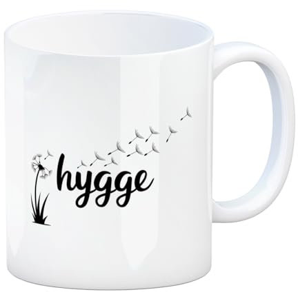speecheese Hygge Kaffeebecher mit stilisierter Löwenzahn Illustration auf weißem Hintergrund elegante Buchstaben in kursiver Schrift für entspannte Lieblingsmomente