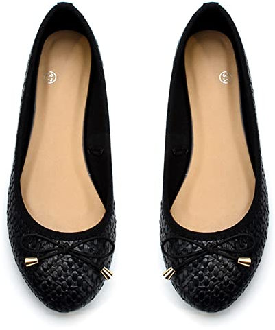 Dernolsea Womens Ballet Flats, Patent Leather Bow Round Toe Foldable Flat Slip On Pumps Dolly Ballerina Shoes Plain Black Size 7