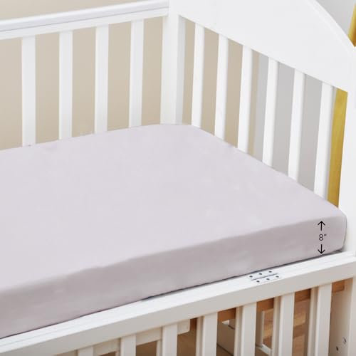 Pizuna Cot Fitted Sheet 70 x 140 cm, Light Lilac, 400 Thread Count 100% Long Staple Cotton Fitted Bed Sheet, Soft Sateen Weave Baby Cot Sheet with 15 cm Deep Pocket