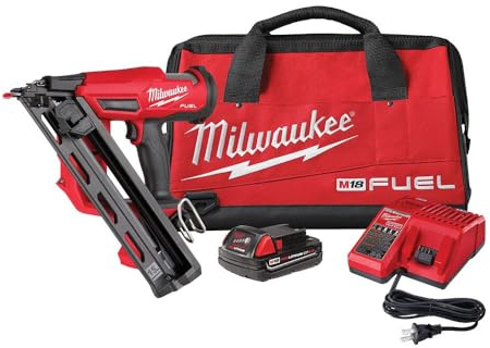 Milwaukee M18 Fuel 15 Ga. 18 Volt Brushless 34 deg Angled Finish Nailer Kit