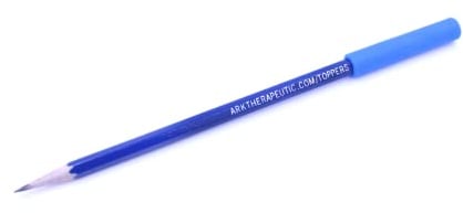 ARK® Beiß- und Kauaufsatz für Stifte in verschiedenen Stärken und Formen + Bleistift inkl. ATC Pflegeanleitung - Sensory Kauaufsatz, Beißen, Kauen, Zahnen, Autismus (rund, extra fest blau)