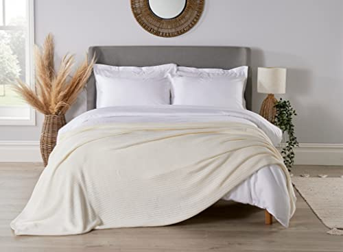 Diana Cowpe 100% Cotton Cellular Blanket/Bed Throw | Large Adult Blanket for Bed/Blanket for Sofa or Armchair | Pastel Colour Blankets Traditional CREAM Blanket Super King Size 230 x 285cm