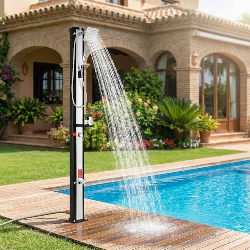 Solardusche, Solar Gartendusche 40 Liter inkl. Handbrause, 360° Duschkopf, Fußdusche, Gartenschlauch-Anschluss & Schutzhaube, 4PCS Bodennägel, bis 60°C, ohne Stromanschluss, für Camping oder am Pool