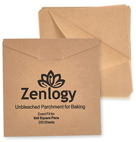 Zenlogy Lot de 200 feuilles de papier parchemin 20,3 x 20,3 cm – écru, cuisson à haute chaleur, et ajustement parfait pour vos poêles carrées de 20,3 cm avec boîte de rangement extractible pratique.