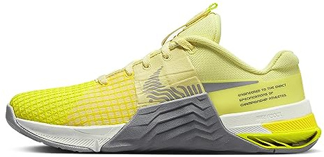 NIKE Women's Metcon 8Running Shoe