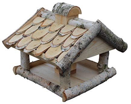 Vogelhaus aus Birkenholz. Dach mit Birkenscheiben bedeckt