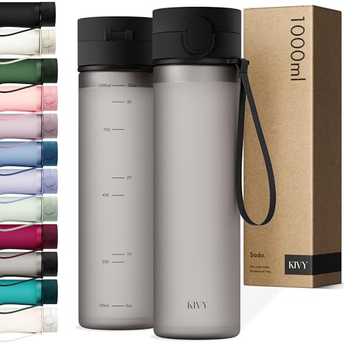 KIVY Borraccia Tritan Con Tappo a Ribalta 1 Litro [ANTIGOCCIA E ANTIURTO] - Bottiglia Acqua senza BPA con Coperchio Apribile e Adatta a Bevande Gassate - Borracce per Sport e Tempo Libero - Nero | Infrangibile: adatta a zaino e portabicchieri per viaggi, sport, scuola, borraccia alta da palestra con misurazioni