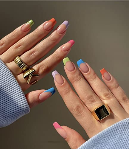 Sethexy Bunt Französisch Kurz Quadrat Falsche Nägel Regenbogen Press on Nails Glänzend Kunstnägel 24 Stück Acryl Nägel zum Aufkleben für Frauen und Mädchen