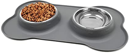 yoka Dog Bowls Non Slip Stainless Steel Double Bowl with Non-Spill Silicone Mats Tray for Cats Dogs Puppies Food Water Feeding (M 14oz /400ml Each Bowl, Grey)