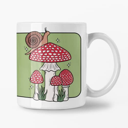 Pilzfreunde Kaffeetasse 330 ml, Cottagecore Mug, entzückende Tasse mit süßen Tieren und Insekten mit Pilzen (Schnecke)