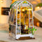 MOJINO Book Nook DIY Miniature House, Casa de Muñecas Bookshelf Insert Bookend Sujetalibros Madera con Muebles y Luces LED (jardín de Invernadero)