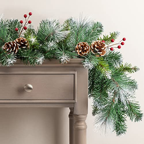 Christow Flocked Christmas Garland with Pine Cones & Berries, Luxury Artificial Garland for Fireplace & Stairs, Home Xmas Decoration, Natural Looking PE & PVC Needles, Easy Hanging (1.8m / 6ft)