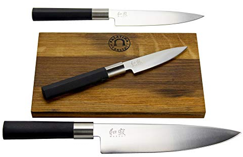 Kai Wasabi Black Set de couteaux 67-W18 | 3 couteaux d'office ultra tranchants / couteaux de chef | + planche à découper en bois de fût, 25 x 15 cm