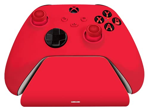 Razer Universeller Schnellladeständer für Xbox Series X|S: magnetisches, sicheres Laden, perfekt passend zu Xbox Wireless Controllern, USB-betrieben, Pulsrot (Controller separat erhältlich) Pulse Red