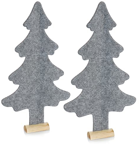 com-four® 2X dekorativer Filz-Aufsteller für Weihnachten - Tannenbaum aus Filz mit Massivholz-Fuß - winterliches Wohnaccessoire - Weihnachtsbaum als Wohnraum-Dekoration (02 Stück Tanne 61cm hellgrau)