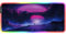 Bimormat Tappetino per mouse XXL RGB, grande tappetino per mouse a LED anime, 900 x 400 x 3 mm, 10 modalità di illuminazione, base in gomma antiscivolo e superficie impermeabile, tappetino da