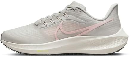 NIKE Women's Air Zoom Pegasus 39Sneaker