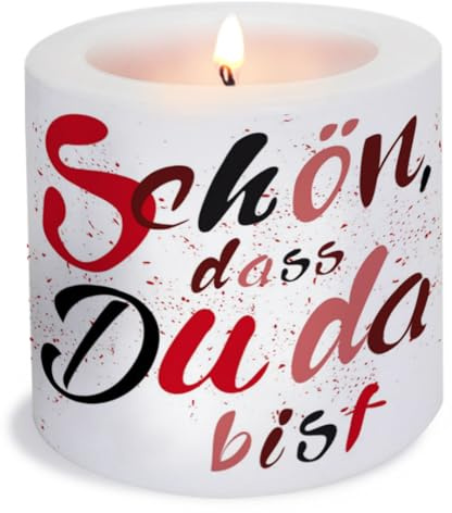 Serviettenshop Kerze rund rot schwarz | Schön dass Du da bist | Geburtstag, Schulanfang, Kommunion,Konfirmation Taufe | Ø 8cm | Höhe 7,5cm