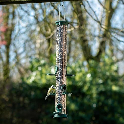 CJ Wildlife Futtersäule Vögel – Vogelfuttersäule zum Aufhängen – Kunststoff Grün – UV-beständig, Wetterfest, Großes Volumen, Sitzring für natürliche Fresshaltung