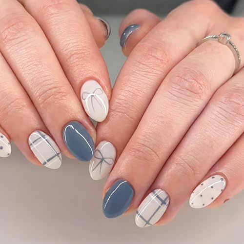 Aribliseza Press On Nails, Pack of 24, Dark Blue & White Short Oval Artificial Nails with Bows and Dots, Dotted & Striped Pattern, Classic and Cute Style, Nail Design Trends2026