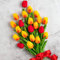 Whaline - Bouquet di 20 tulipani finti, realistici al tatto, in lattice, decorazione floreale per casa, giardino, matrimoni, feste (arancione e rosso)