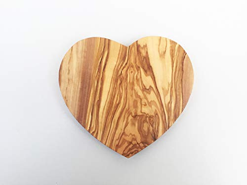 Tagliere a forma di cuore, dimensioni a scelta 18/21/24 cm o in set da 3 pezzi, in legno di ulivo, realizzato a mano (medio: 21 x 19 x 1,5 cm)