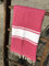 Fouta Tunisienne - Serviette de Plage - 100x200cm Traditionnelle Nid d'abeille Fushia - 100% Coton