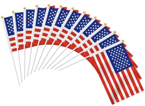 Paquete de 12 banderas de mano de Estados Unidos, 14 cm x 21 cm, mini banderas del mundo, banderas estadounidenses, pequeñas banderas en palos, decoraciones de fiesta del 4 de julio para decoración