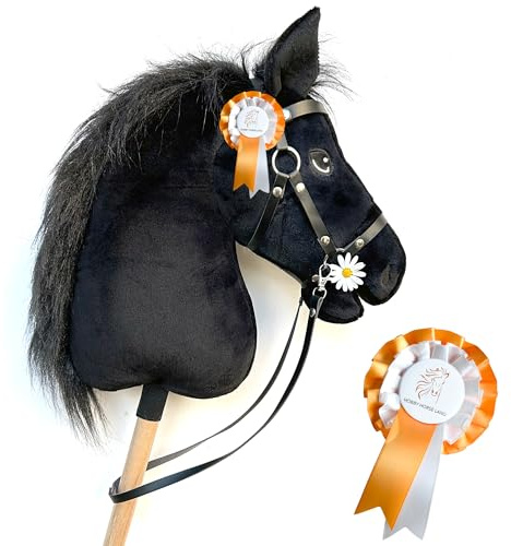 Hobby Horse Land Stormy A3 – Steckenpferd mit Trense komplett | Trense mit Gebiss und Zügeln inklusive. Realistischer Pferdekopf, weiche Mähne. Ideal für Hobby Horsing.