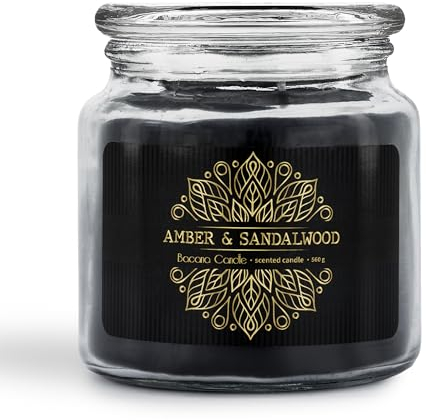 Bacana Candle - Vela Perfumada en Vaso - Vela Aromática en Frasco de Vidrio con Tapa - Vela Original para Regalo - 560 gramos - ± 100 Horas de Combustión - Amber & Sandalwood