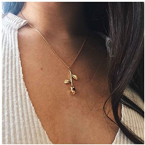 Dervivea Bohemia Rose Flower Choker Necklace Rose Pendant Necklace Chain 3D Rose Flower Necklace Minimalist Gold Clavicle Necklace Jewelry for Women and Girls