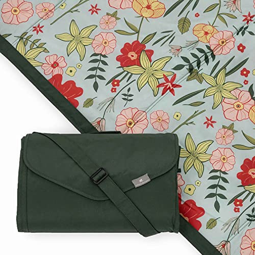 Little Unicorn - Premium XXL waschbare Picknickdecke - Wasserabweisende Spieldecke mit isolierter, wasserdichter Unterseite, Stranddecke - Verschiedene Groessen -150 x 300 cm (Primerose Patch)