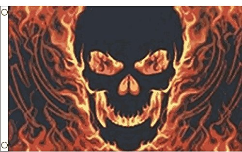 AZ FLAG - Drapeau Tête de Mort avec feu - 90x60 cm - Drapeau Pirate 100% Polyester Avec Oeillets Métalliques Intégrés - Pavillon 50 g