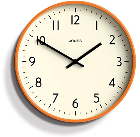 JONES CLOCKS® Studio Uhr | Moderne runde wanduhr | 30cm | Orange | Leicht lesbare Zahlen | Vielseitiges Design für küche, Wohnzimmer oder büro