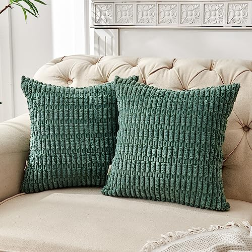 FY FIBER HOUSE 2er Set gemütliche Gestreifter Kordsamt Kissenbezüge Kissenhülle, dekorative quadratische Zierkissenbezüge für Couch, Bett, Sofa, 45x45cm, Dunkelgrün