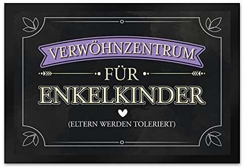 speecheese Verwöhnzentrum für Enkelkinder Fußmatte XL in 40x60 cm mit lustigem Spruch für Großeltern Eltern Werden toleriert Geschenk für Oma und Opa Familie Verwöhnen