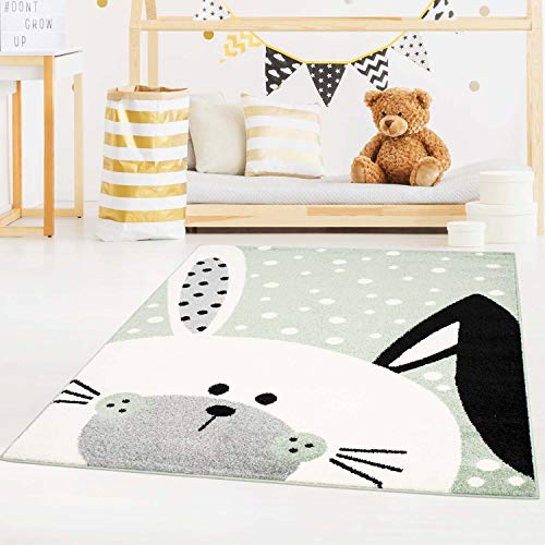 carpet city Grün - 140x200 cm - Niedlicher Hase Weiß Gepunktet - Teppich Kinderzimmer Tiermotiv, bubble-1316-green-140x200