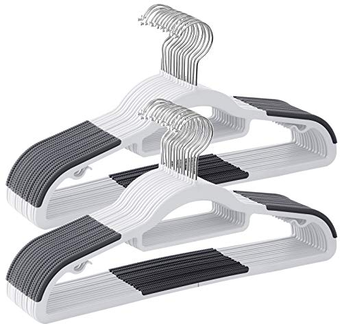 SONGMICS Juego de 30 Perchas, Perchas de Plástico, Antideslizantes, Ahorra Espacio, 0,5 cm de Grosor, 42 cm de Largo, Gancho Plata Giratorio de 360°, Blanco y Gris Oscuro CRP20WG30
