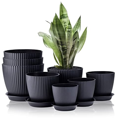 FORAGIFT 8 Pack Plant Pots Indoor, 19/17.5/16.5/16/14/13/11.5/10cm Stripe Grooves Plastic Flower Pots with Drainage Holes and Tray, Modern Decorative Planter Pot for All House Plants, Black