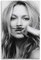 WEHWEGB Kate Moss Poster, Wandkunst, Vintage-Stil, Raumposter, dekoratives Gemälde für Wohnzimmer, Schlafzimmer, ästhetisches, elegantes Poster, 30 x 45 cm, ungerahmter Stil