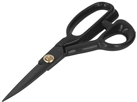 Nähschere, Praktische Stoffschere für Kunstwerke.