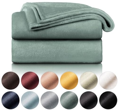 Blumtal Kuscheldecke flauschig - Oeko-TEX zertifizierte Fleecedecke 150x200 cm - Wohndecke 150x200 cm - Decke Couch Wohn- & Kuscheldecke - Flauschdecke/Wohnzimmer Decke - Kuscheldecke Dunkelgrün
