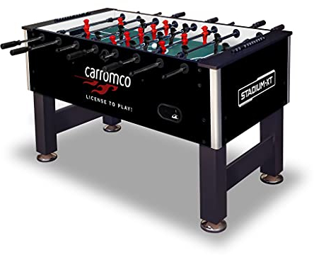Carromco Kickertisch Stadium-XT Schwarz – Profi Tischkicker für Erwachsene, 142x75x87,5 cm – Stabiler Korpus, Stahlstangen, höhenverstellbare Füße, inkl. 4 Bälle