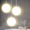 BAKAJI Lustre lampe suspension douille sphérique en verre mat support en métal chromé design moderne culot E27 ampoule max 40 W éclairage décoration maison (20 cm)