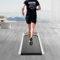 MEELRYD Laufband für Zuhause, Walking Pad, Laufband Schreibtisch bis 1-6 KM/h, 2.25HP Walking Machine 600W Motor mit LED-Anzeige, Keine Montage Erforderlich