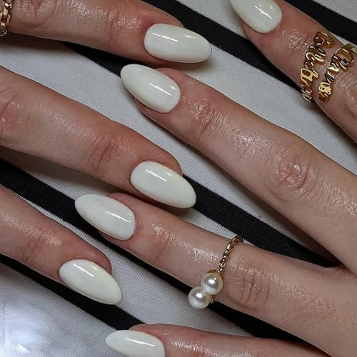 24 Pièces Français Faux Ongles Autocollants, Beige Amande Ongles à Coller Couleur Pure Press on Nails, Réutilisables Couverture Complète Brillant Acrylique Ongles Ovale pour Femme Fille