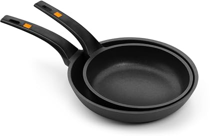 BRA Efficient | Set 2 sartenes 20-24 cm, aluminio fundido con antiadherente | Aluminio fundido con antiadherente, apta para todo tipo de cocinas incluida inducción, libre de PFOA
